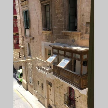 St Nicholas Valletta Exterior photo